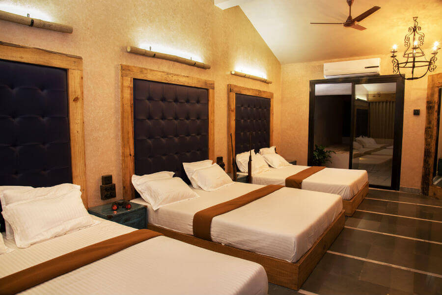 Club Room